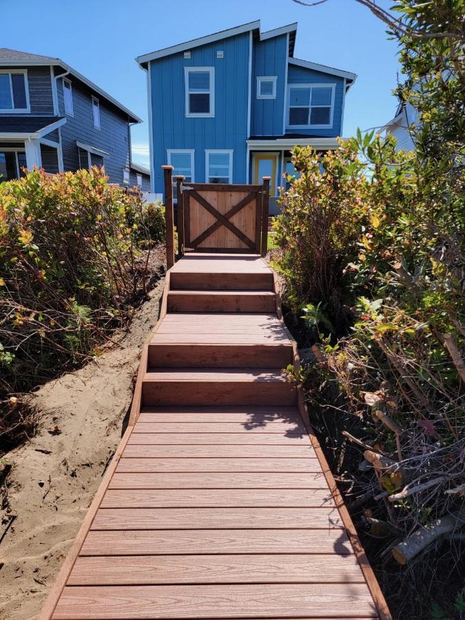 Otter Spotter On The Water Villa Ocean Shores Exterior foto